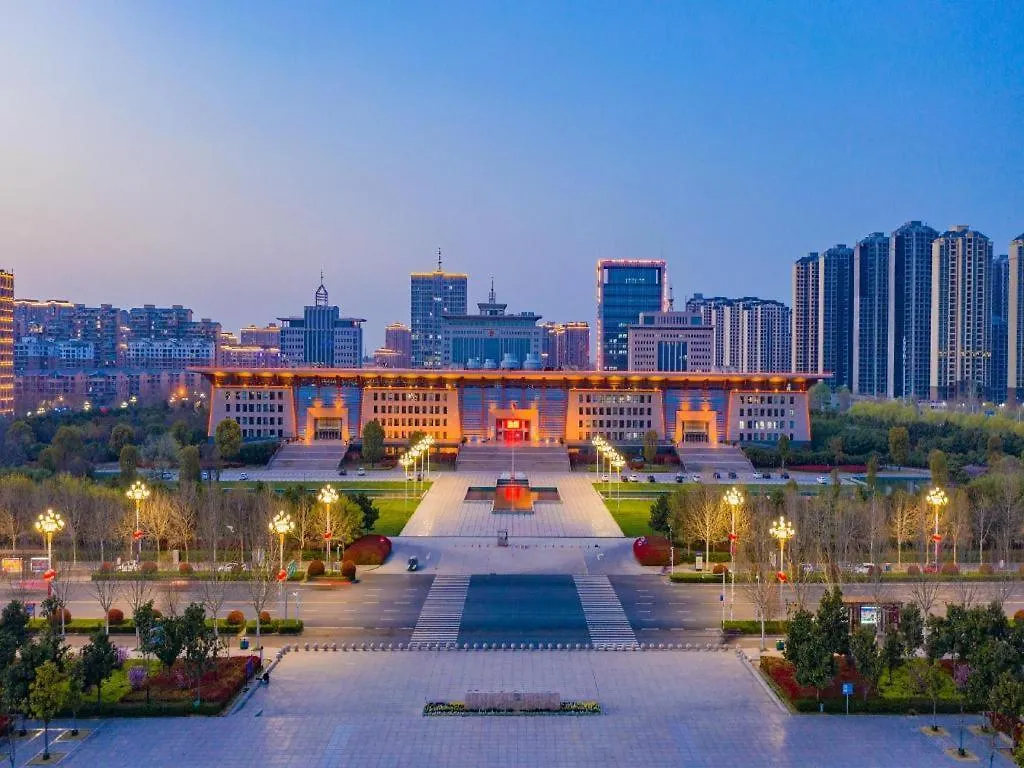 Grand Madison Xuchang Beihai Cina